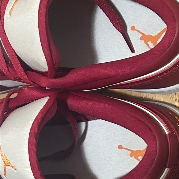 Jordan 1 Low Cardinal Red. 553558-607 - Picture 5 of 6